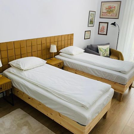Margaret Boulevard Apartment - With Balcony بودابست المظهر الخارجي الصورة