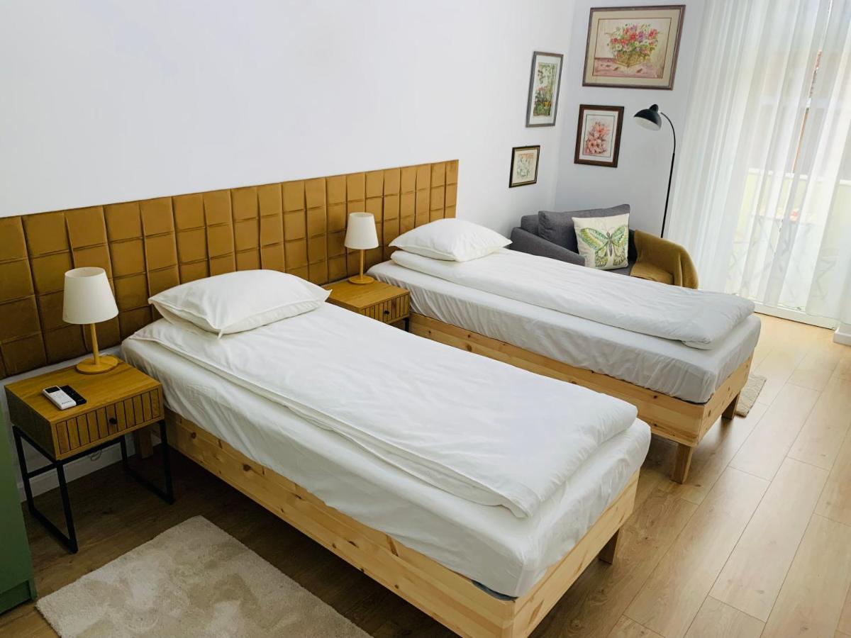 Margaret Boulevard Apartment - With Balcony بودابست المظهر الخارجي الصورة