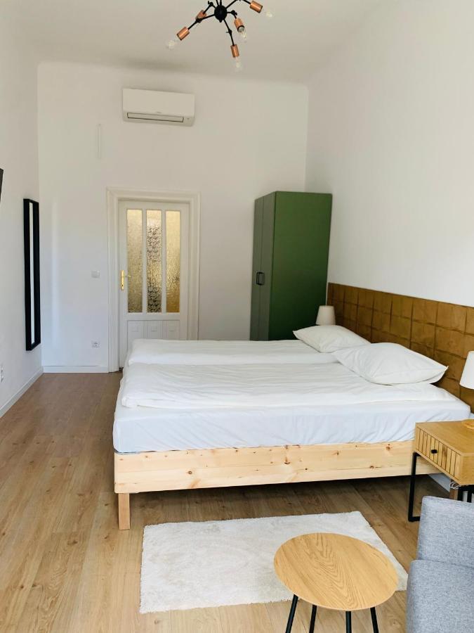 Margaret Boulevard Apartment - With Balcony بودابست المظهر الخارجي الصورة